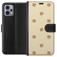 iSecrets - Pl&aring;nboksfodral till Motorola Moto G23 med Bj&ouml;rnm&ouml;nster