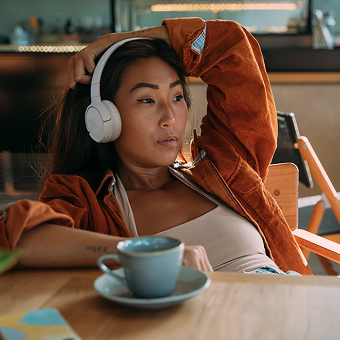 JBL - JBL On-Ear Hörlurar Trådlösa Bluetooth 5.3 - Vit