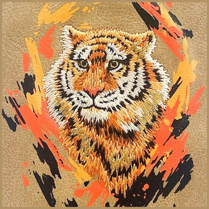 NIMMY - Nimmy iPhone 16 Pro Mobilskal MagSafe Tiger - Ljusbrun