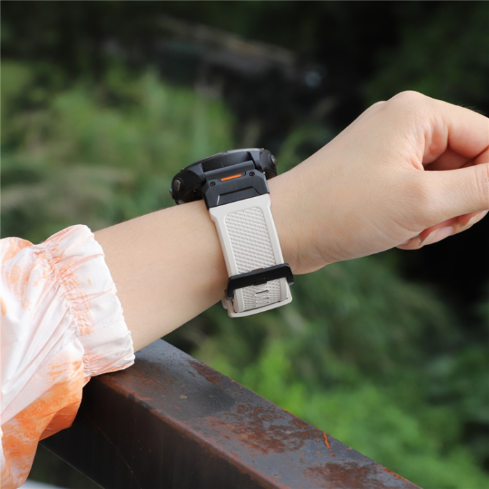 A-One Brand - Garmin Fenix 8 (47mm) Armband Silikon - Starlight
