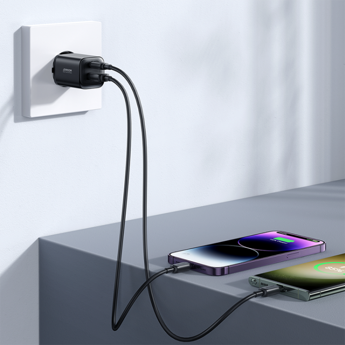 Joyroom - Joyroom PD Väggladdare USB-A/USB-C 30W - Svart