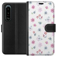 iSecrets - Pl&aring;nboksfodral till Sony Xperia 5 III med Blommor och fj&auml;rillar
