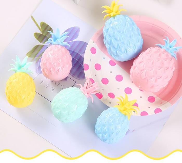 Fidget Toys - Squishy Ananas - Klämleksak Stressboll - 1 st