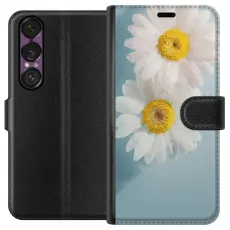 Gustaf - Pl&aring;nboksfodral till Sony Xperia 1 VII med Sommarblommor