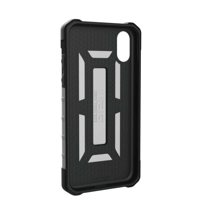 UTGATT5 - UAG Pathfinder Cover till iPhone XR - Vit