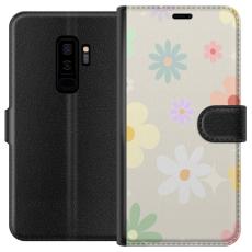 iSecrets - Plånboksfodral till Samsung Galaxy S9+ med fejdande blommor