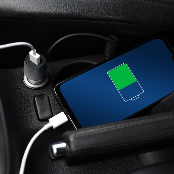 UTGATT1 - Billaddare QWE CARBON USB 2,4A 12W CC281-1A Svart