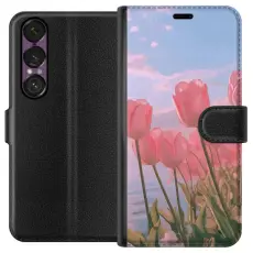 Gustaf - Pl&aring;nboksfodral till Sony Xperia 1 VII med Rosa Tulpaner