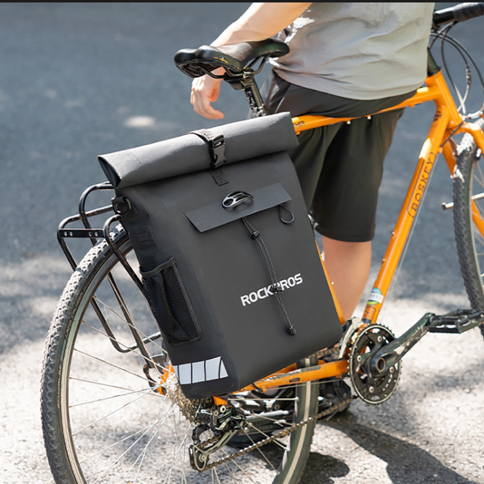Rockbros - Rockbros Cykelväska Vattentät, med Hjälmfäste 18L - Svart