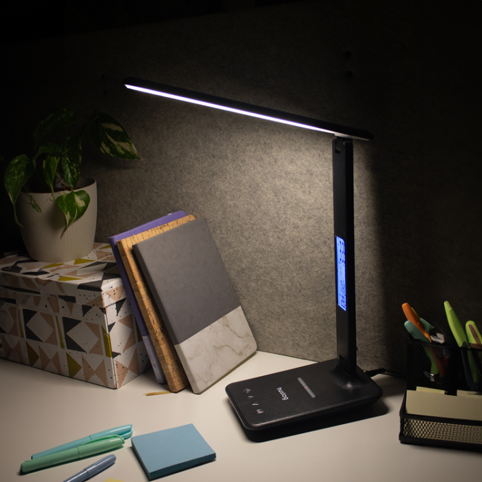 Huslog - Huslog Lampa med Trådlös Laddare till Apple, Samsung, Xiaomi