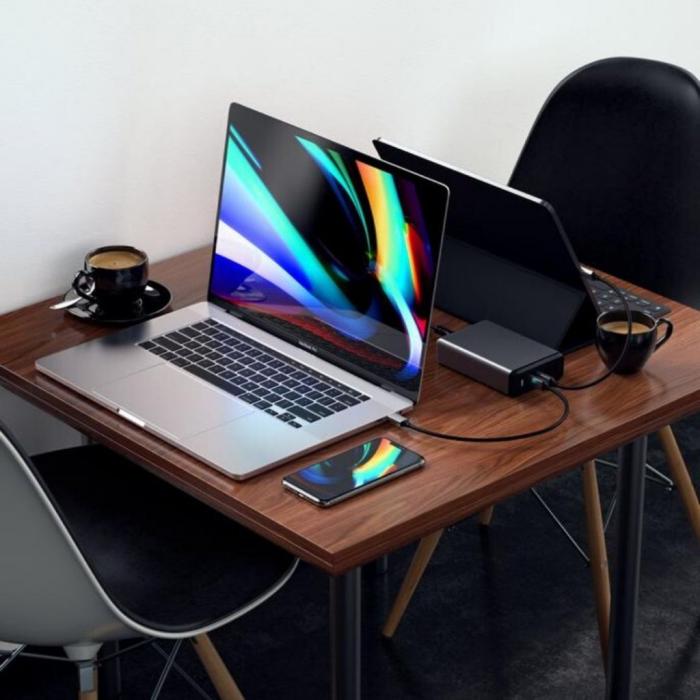 Satechi - Satechi 108W PD reseladdare med dubbla USB-C och USB-A uttag
