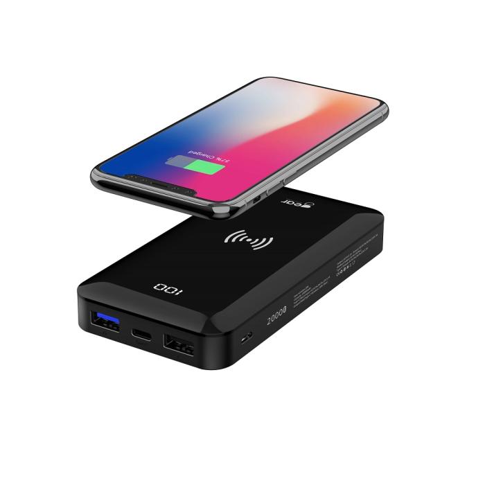 UTGATT1 - GEAR Powerbank 20000 mAh xUSB-C 2xUSB-A 1xMicroUSB LEDindicator - Svart
