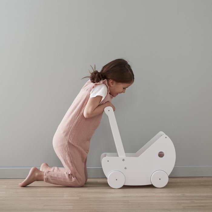 UTGATT5 - KIDS CONCEPT Dockvagn Vit