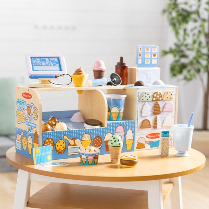 MND - MND Cool Scoops Ice Creamery Wooden Counter