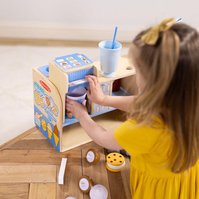 MND - MND Cool Scoops Ice Creamery Wooden Counter