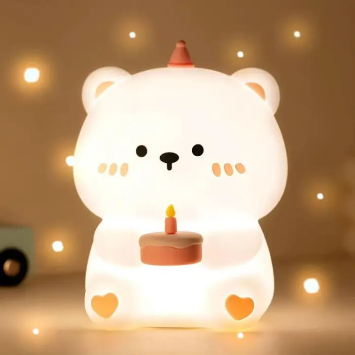 OEM - LED Nattlampa Tryck Birthday Teddy Bear Art Deco - Vit