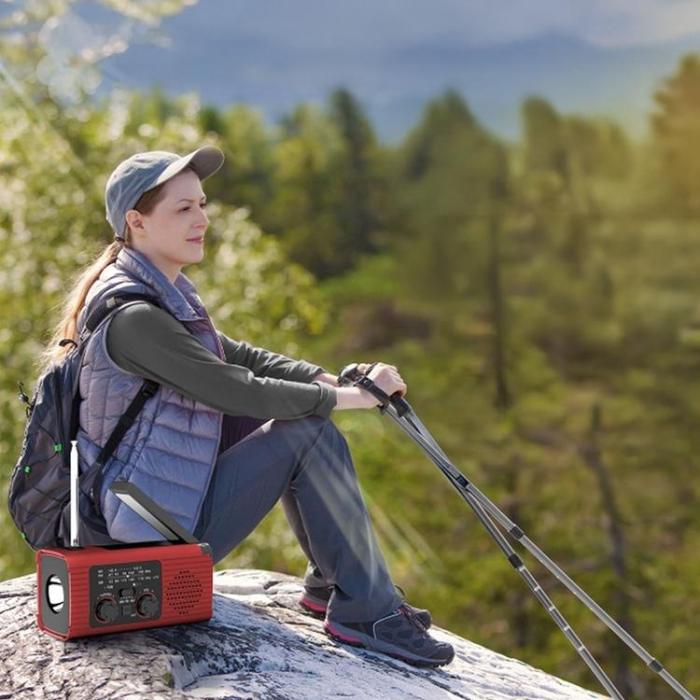 Pristar - Pristar Radio FM med Ficklampa 4000 mAh YX318 - Röd