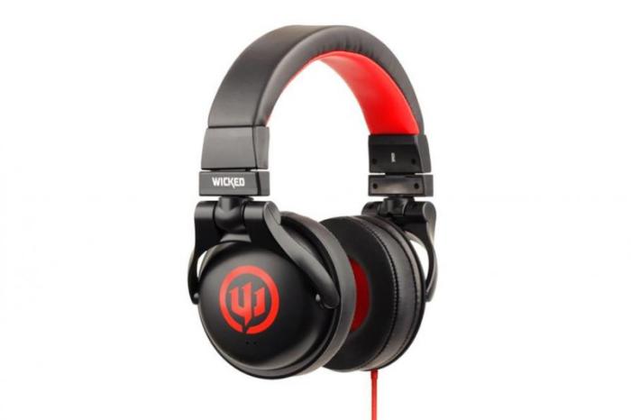 UTGATT1 - WICKED-AUDIO Solus On-Ear - Svart
