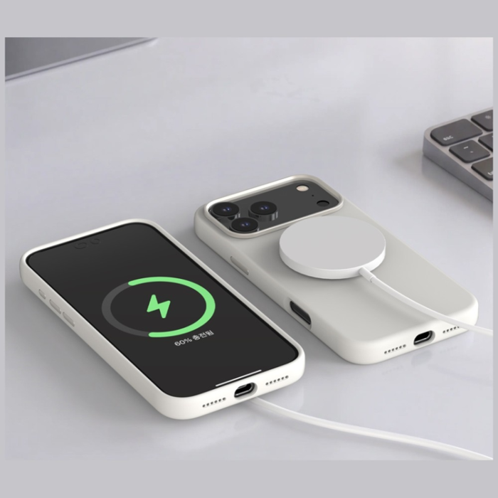 Araree - Araree Mobilskal För iPhone 18 Pro/17 Pro Magsafe Typo Skin M