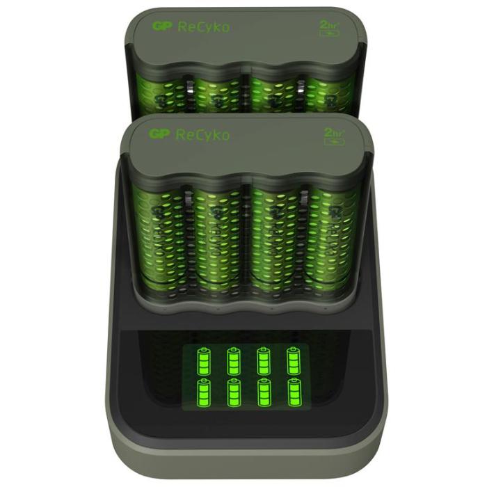 UTGATT1 - GP ReCyko 2st M451 Laddare USB docka D851/8xAA