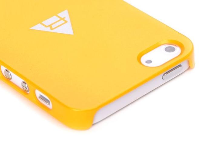 UTGATT4 - Rock NakedShell skal till Apple iPhone 5/5S/SE (Magenta) + HD Skärmskydd