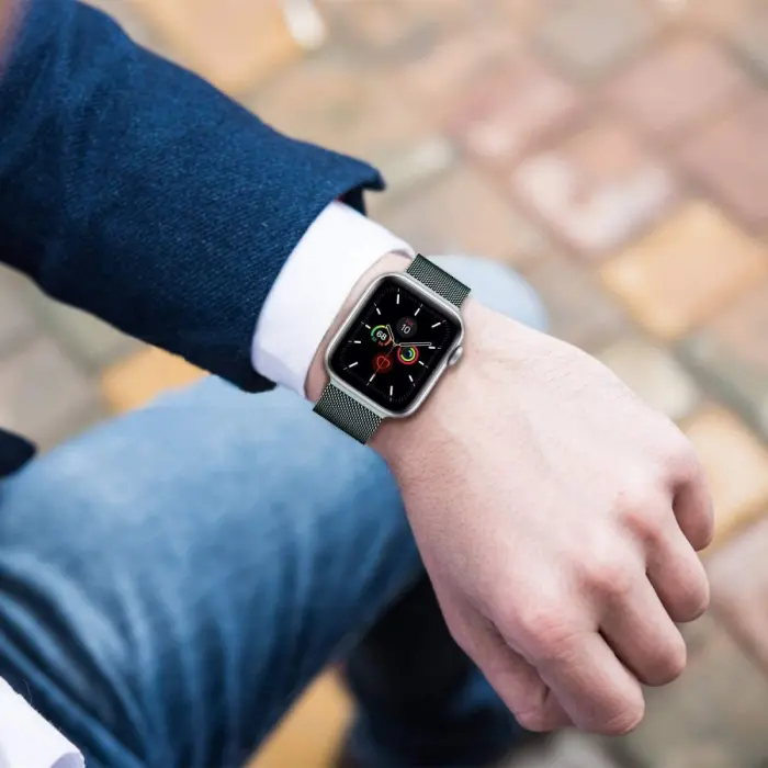 Tech-Protect - Milaneseband Apple Watch 7/8/9/10/SE/Ultra 1/2(44/45/46/49mm) - Starlight