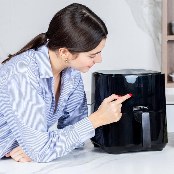 BLACK+DECK - BLACK+DECK Air Fryer Svart 5L 1450W