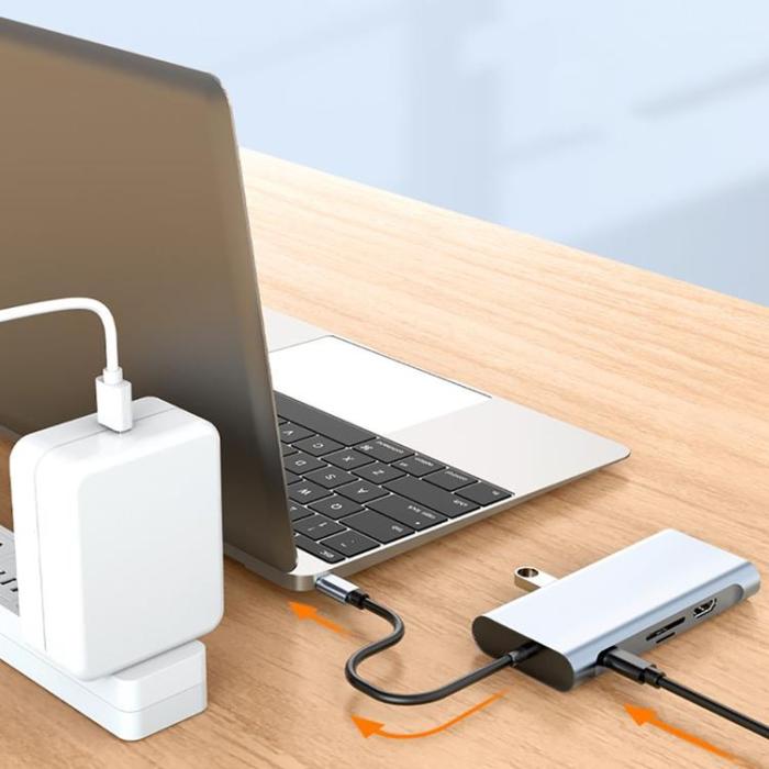 UTGATT1 - 10-in-1 V7-Hub Adapter - Grå