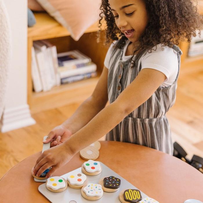 MND - MND Träleksak Wooden Food Playset Slice and Bake Cookies