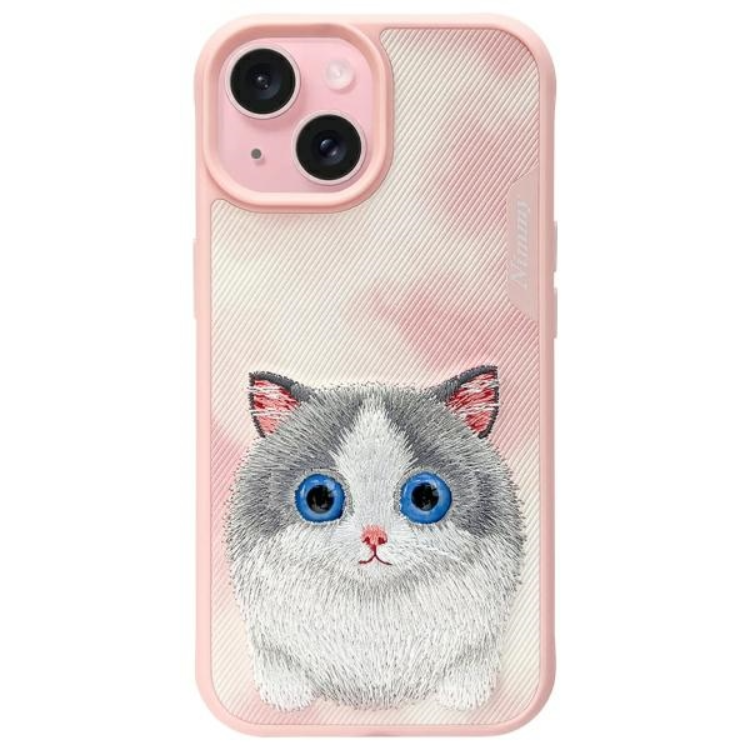 Nimmy iPhone 15 Mobilskal Big Eyed Pet 2.0 Cat - Rosa | 2353 | AlltMobil