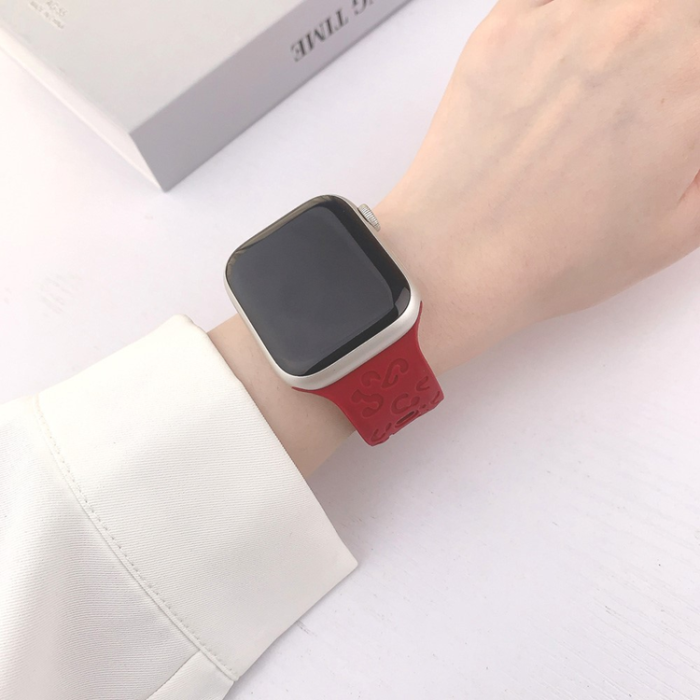 A-One Brand - Apple Watch (38/40/41mm) Armband Leopard Texture - Röd