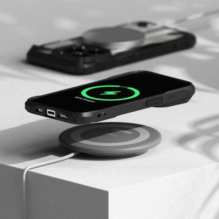 Ringke - Ringke iPhone 15 Pro Max Mobilskal Magsafe Fusion X - Matte Svart