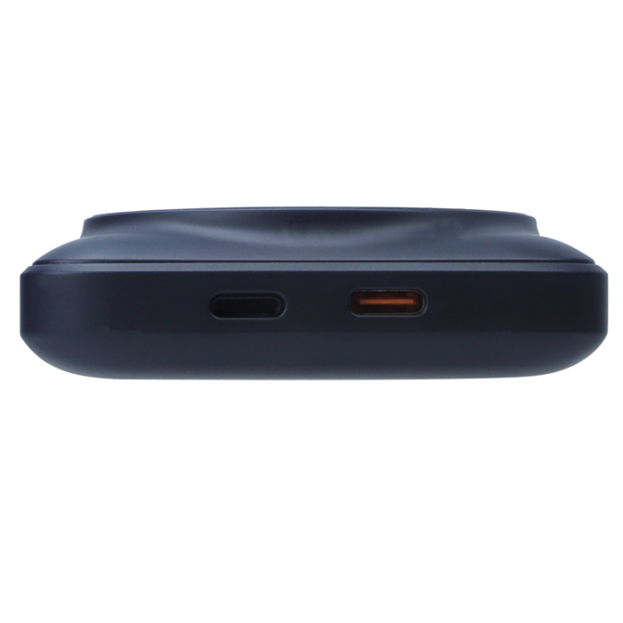 QUALO - Qualo Powerbank Magsafe 10000 mAh Med Led Och Kickstand - Svart