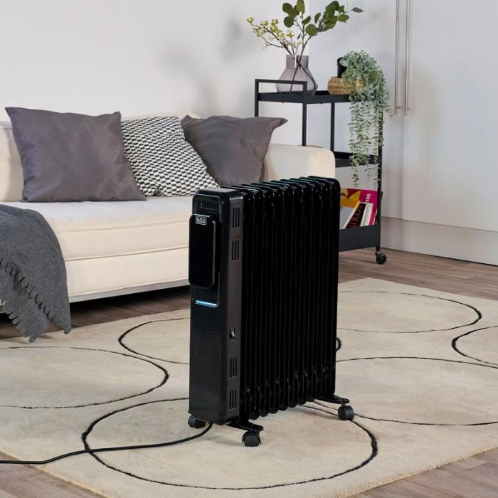 BLACK+DECK - BLACK+DECK Oljeelement Digital 2500W Svart