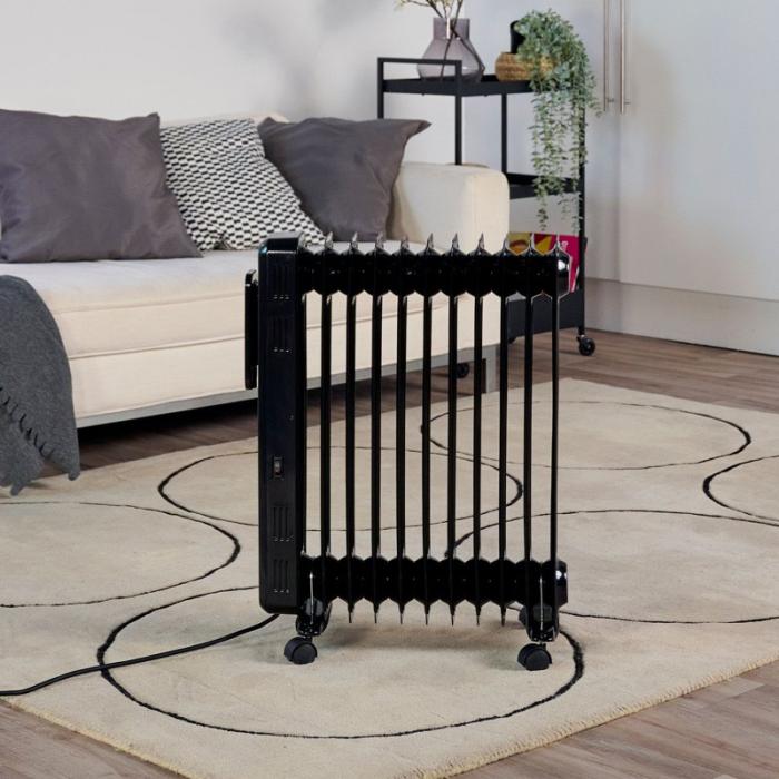 BLACK+DECK - BLACK+DECK Oljeelement Digital 2500W Svart