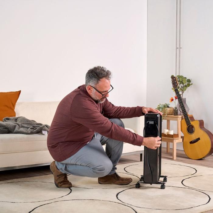BLACK+DECK - BLACK+DECK Oljeelement Digital 2500W Svart