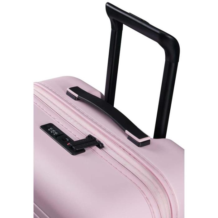 AMERICAN TOURISTER - AMERICAN TOURISTER Novastream Resväska Exp 67 - Rosa