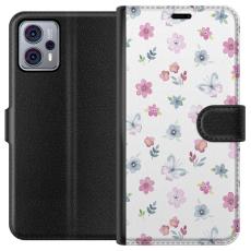 iSecrets - Plånboksfodral till Motorola Moto G23 med Blommor och fjärillar
