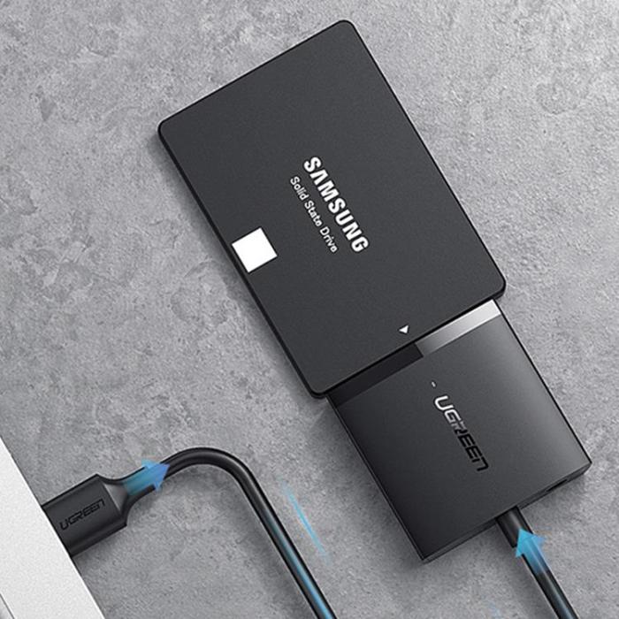 Ugreen - Ugreen USB 3.0 Adapter För 2.5''/3.5'' SATA Disk - Svart
