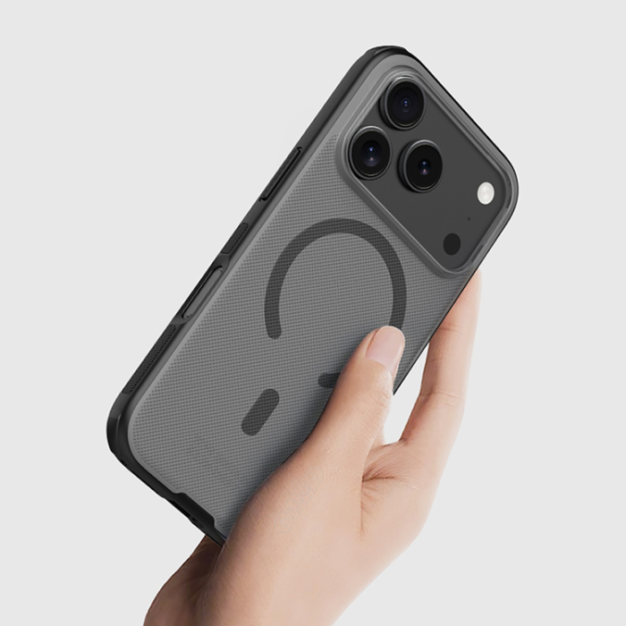 Nillkin - Nillkin iPhone 17 Pro Mobilskal MagSafe Super Frosted Shield Pro - Svart