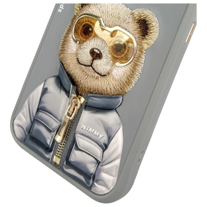 NIMMY - Nimmy iPhone 15 Pro Mobilskal Cool & Cute 2.0 Bear - Grå