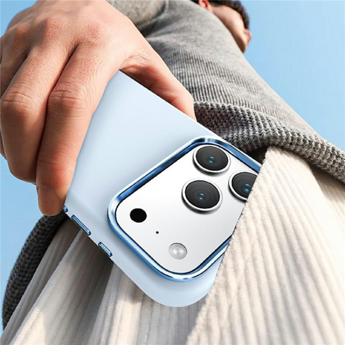 A-One Brand - iPhone 17 Pro Mobilskal med Metall Linsbåge Liquid Silikon - Blå