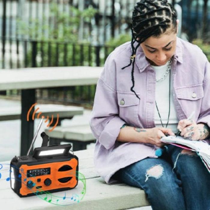 Pristar - Pristar Radio FM med Ficklampa 4000 mAh YX328 - Orange