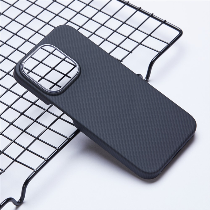 A-One Brand - iPhone 13 Pro Mobilskal Magsafe Aramid Fiber 600D Fine - Svart