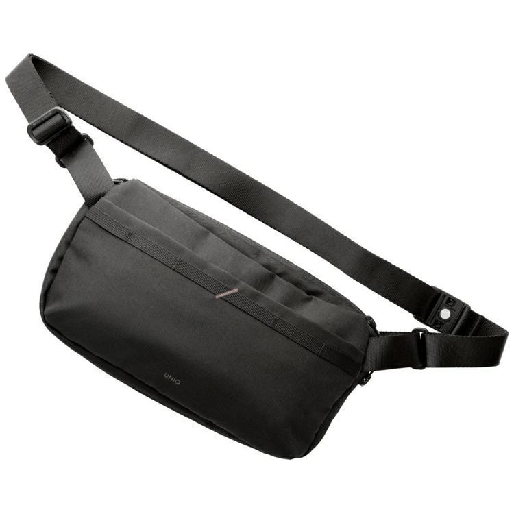 UNIQ Crossbody Axelväska 5L Denver - Svart | 2353 | AlltMobil