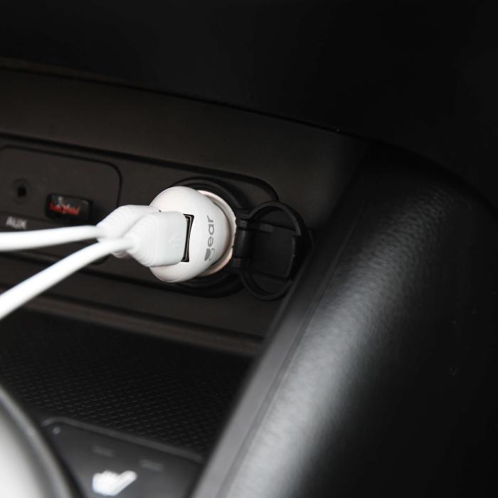 GEAR - GEAR Laddare 12-24V 2xUSB 2,4A Vit MicroUSB Kabel Rund 1m