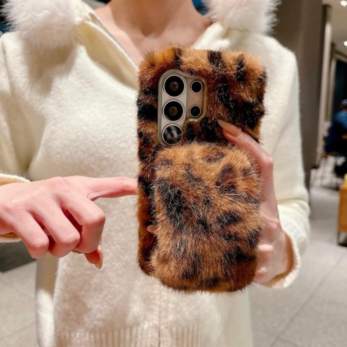 OEM - Mobilskal för Samsung Galaxy S26 Ultra Fluffy Leopard TPU - Brun