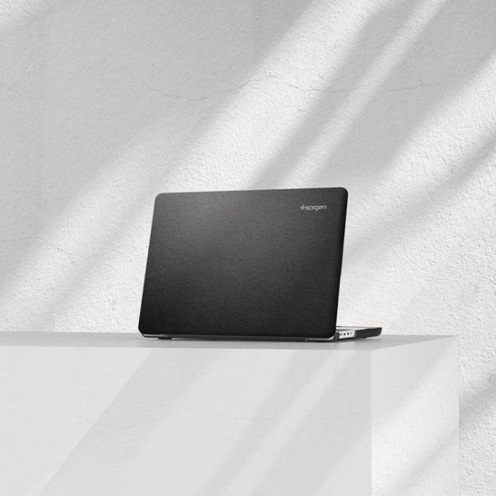 UTGATT - Spigen MacBook Pro 16 (2021/2022) Skal Urban Fit - Svart
