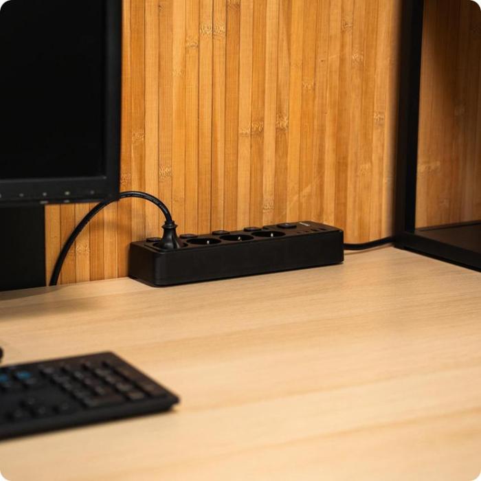 Huslog - Huslog Grenuttag med 5 Strömbrytare HUS1053