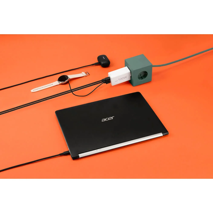 Hama - Hama Snabbladdare 100W 2xUSB-C 1xUSB-A GaN - Vit